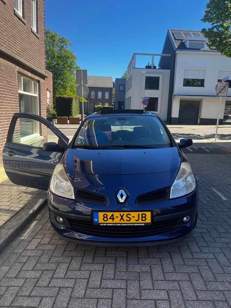 Renault Clio 1.6 16V 82KW 3-DRS E4 2007 Blauw, Ophalen, Gebruikt, Renault