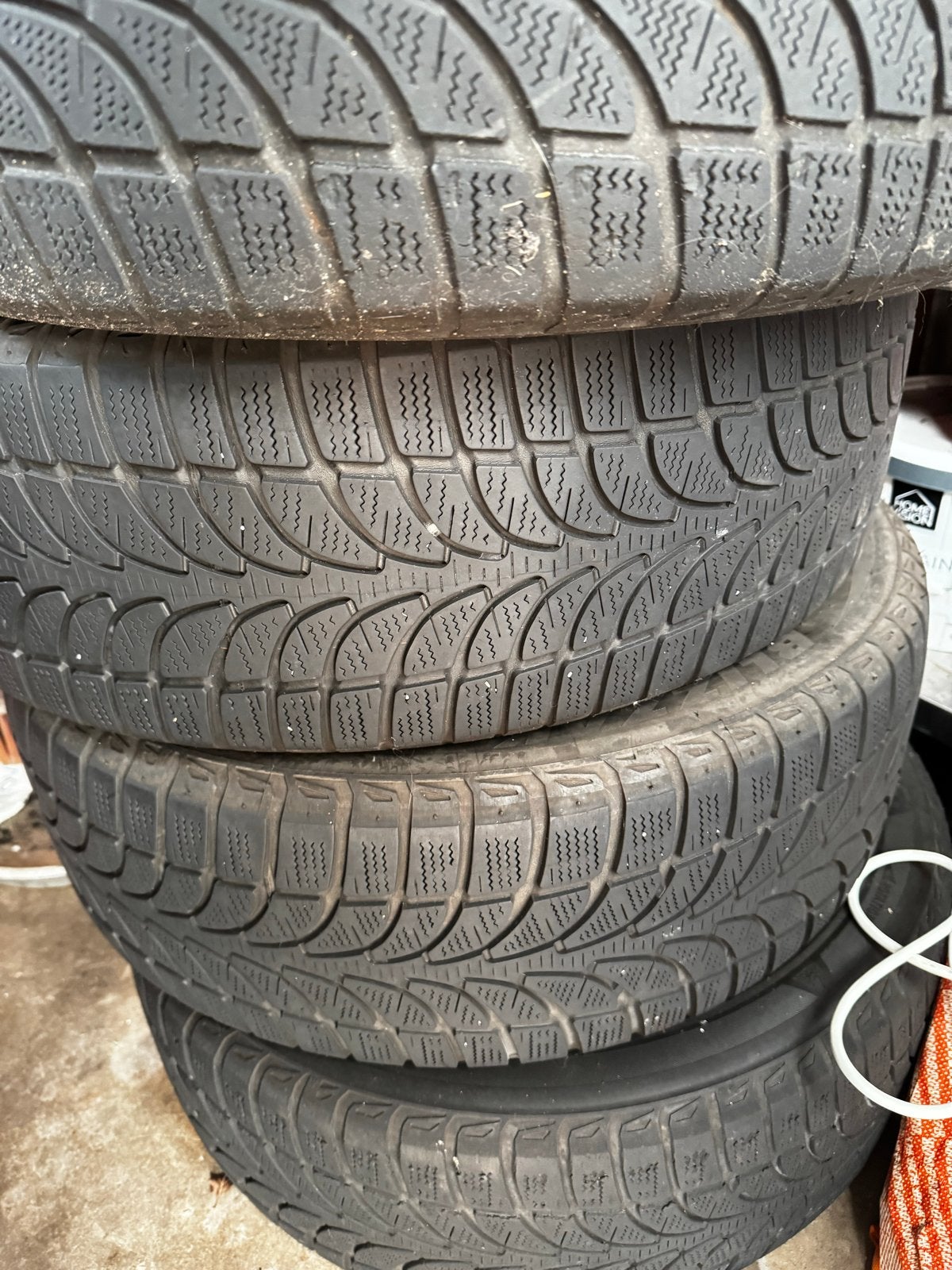 4 Winterbanden voor Mercedes GLC - 235/60 R18 103H, Ophalen, Gebruikt, Winterbanden, Band(en)