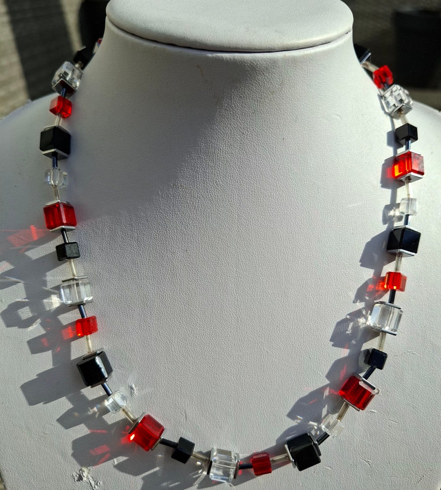 Ketting kristallen kubussen met rvs tussenplaatjes, Ophalen of Verzenden, Nieuw, Zilver, Overige materialen