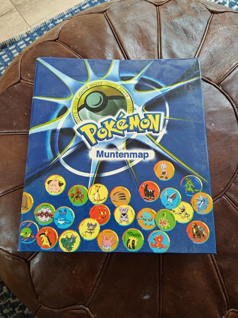 Pokemon Muntenmap - Leuke Verzameling met Map, Hobby en Vrije tijd, Verzamelkaartspellen | Pokémon, Ophalen of Verzenden, Gebruikt