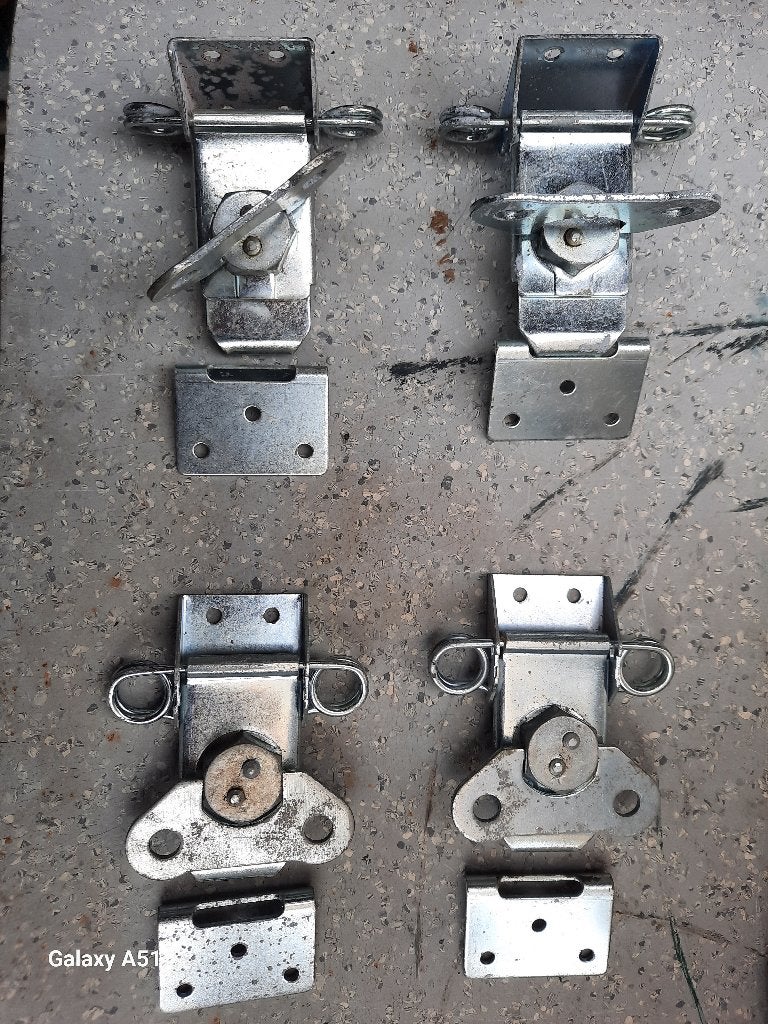 kist sluiting, Ophalen of Verzenden, Gebruikt