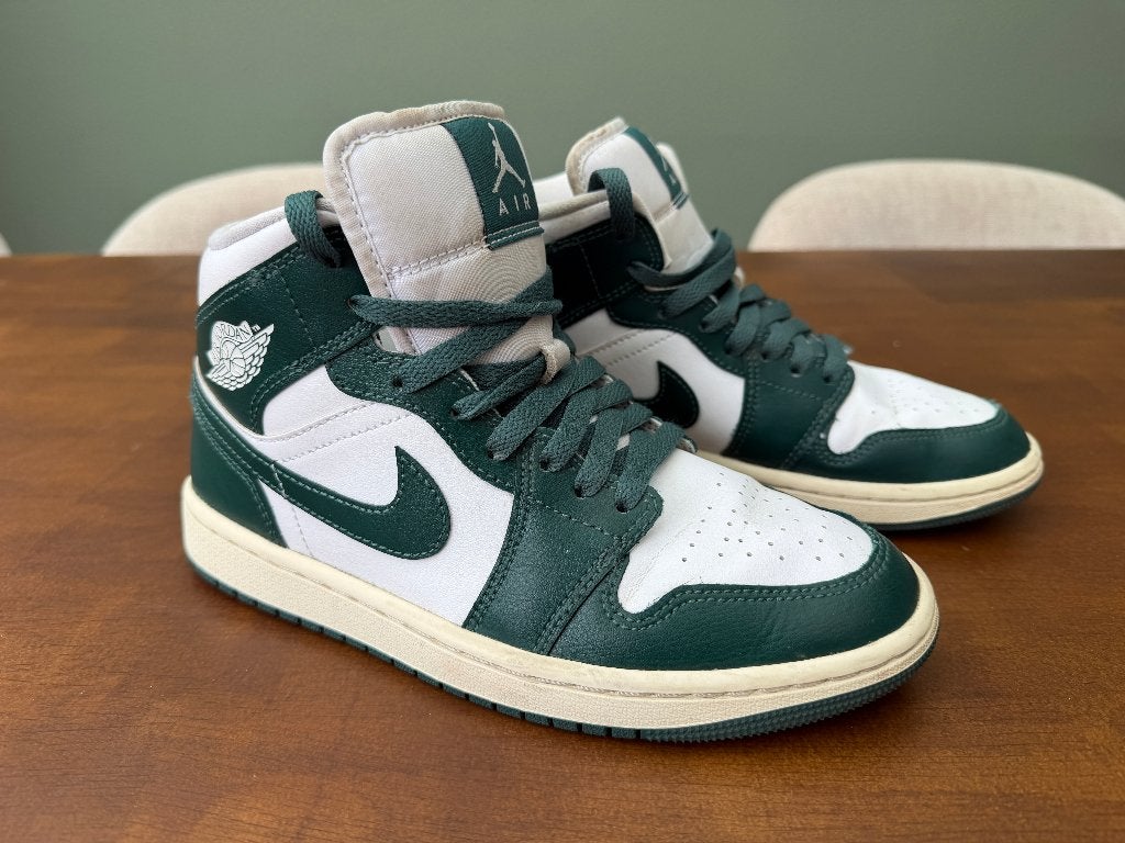 ** Nike Air Jordan One Mid "Oxidized Green" | maat 37.5 **, Jongen of Meisje, Schoenen, Ophalen of Verzenden, Zo goed als nieuw