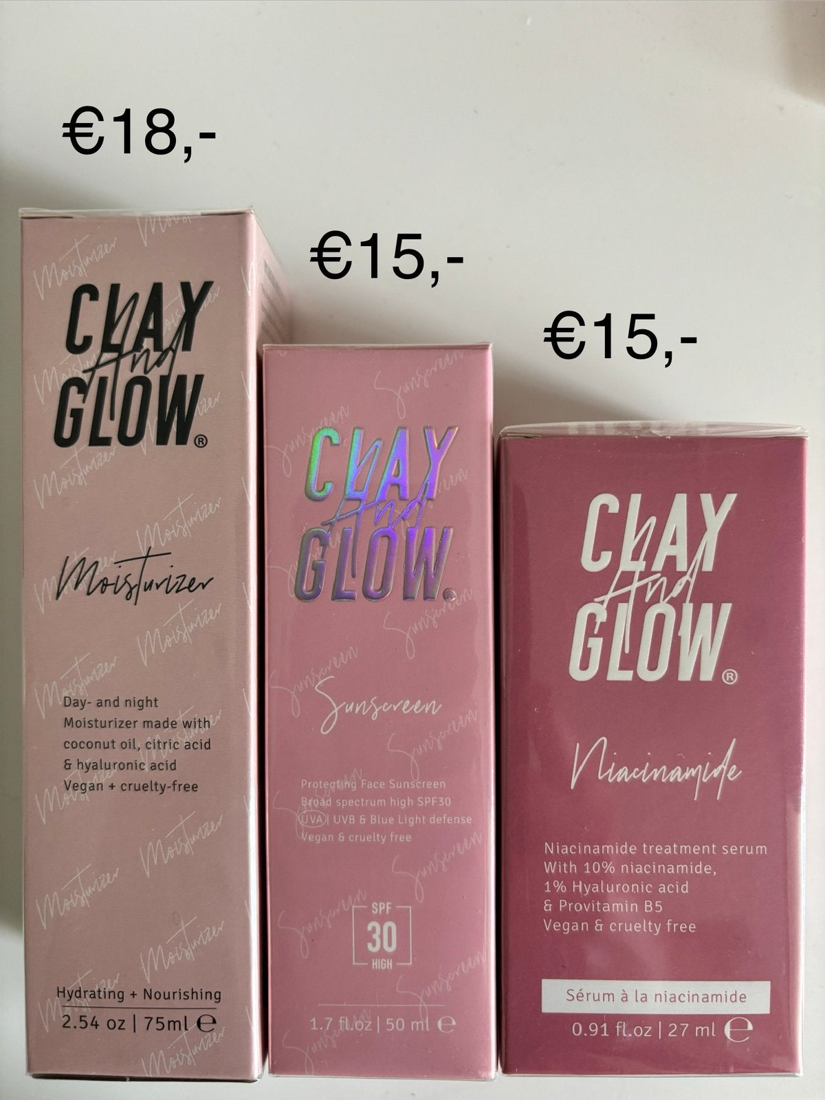Clay And Glow Skincare Set: Niacinamide, SPF30, Moisturizer, Ophalen of Verzenden, Nieuw, Gehele gezicht, Verzorging