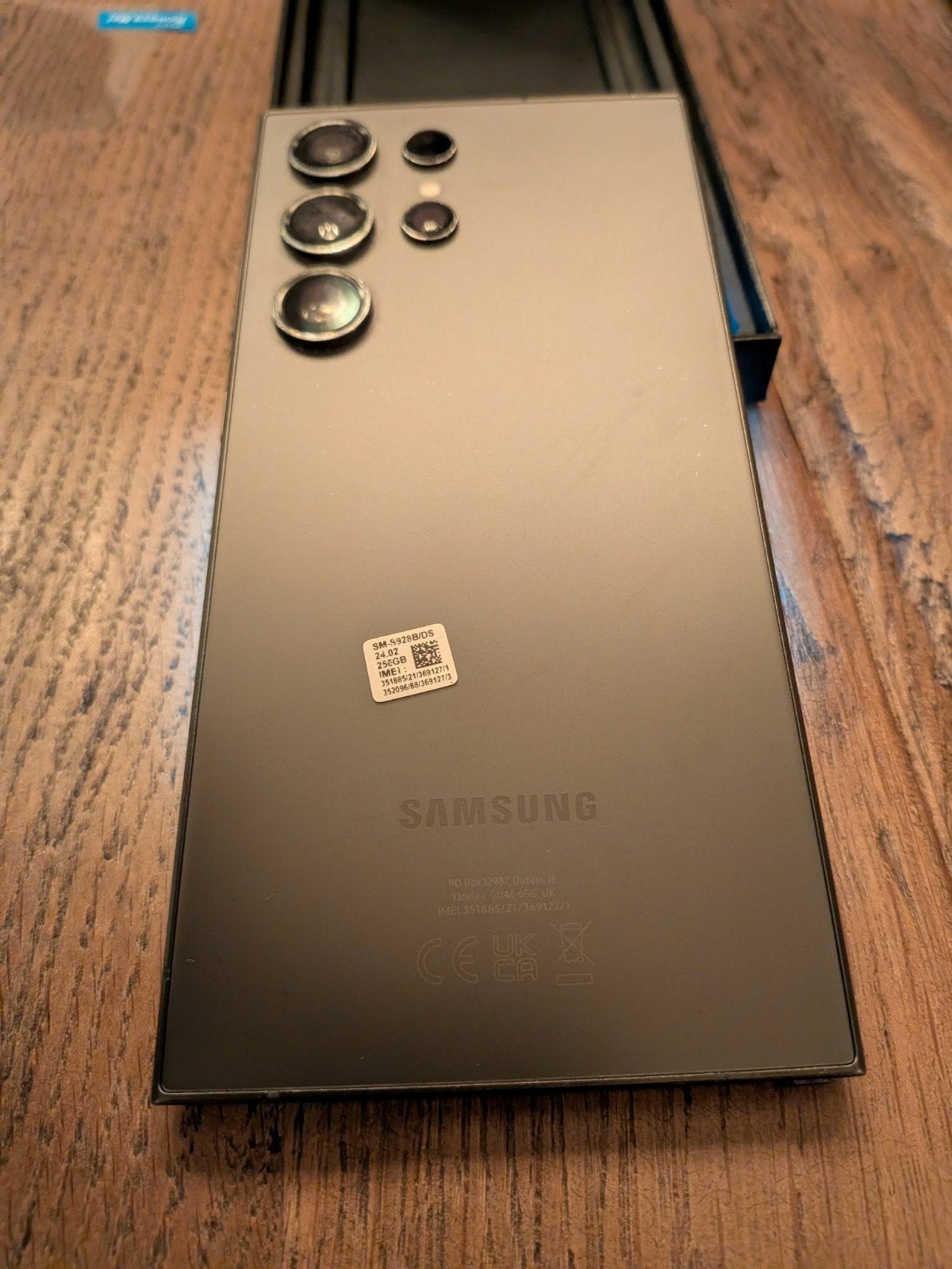 Foto 4 van Samsung Galaxy S24 Ultra 256 GB - Zo goed als nieuw