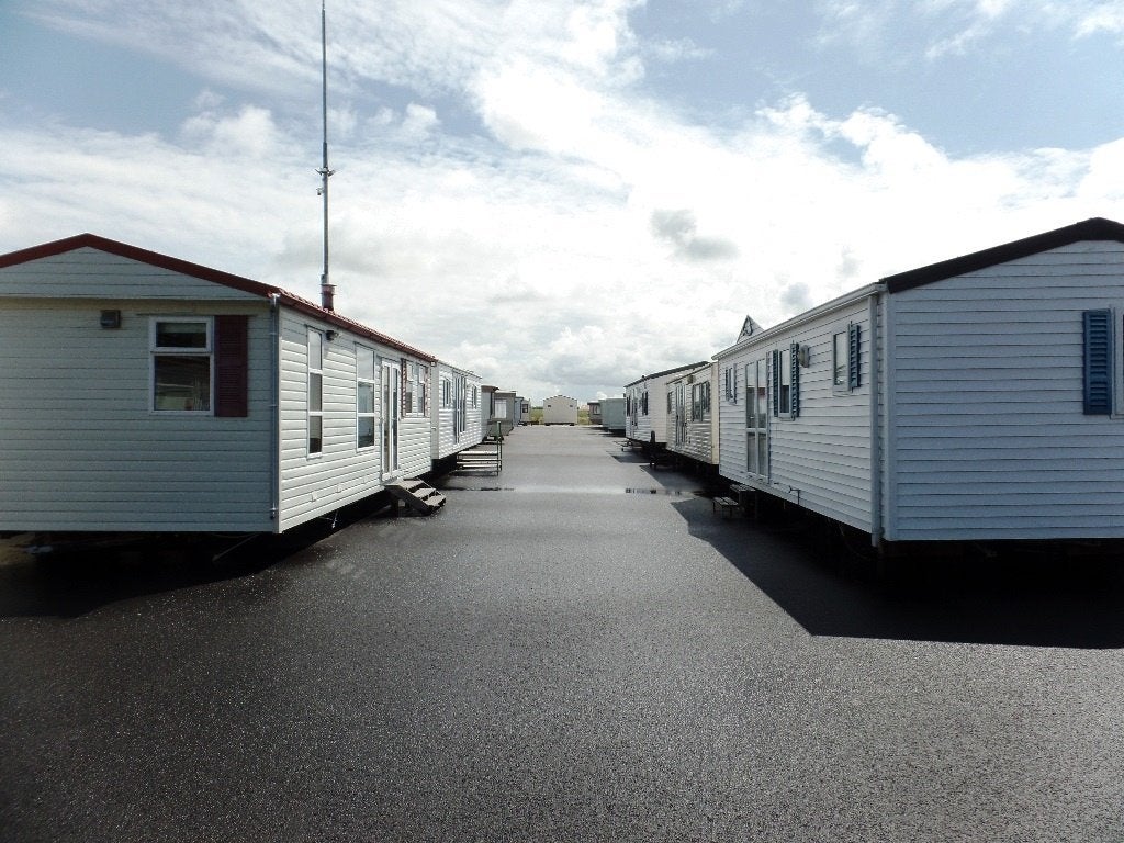 Diverse stacaravans en chalets met middenkamer voorradig, Tot en met 6