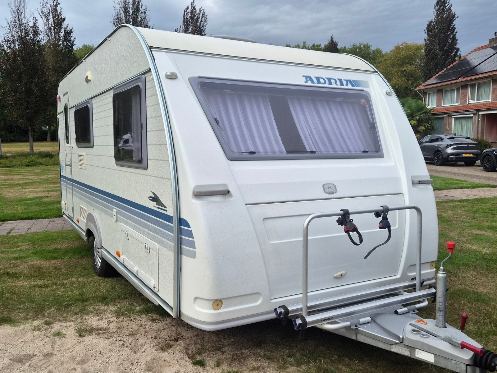 Adria Adora 482 Jubilee Limited Edition, Mover,Bovag 2026., Caravans en Kamperen, Treinzit, Particulier, Luifel, Adria