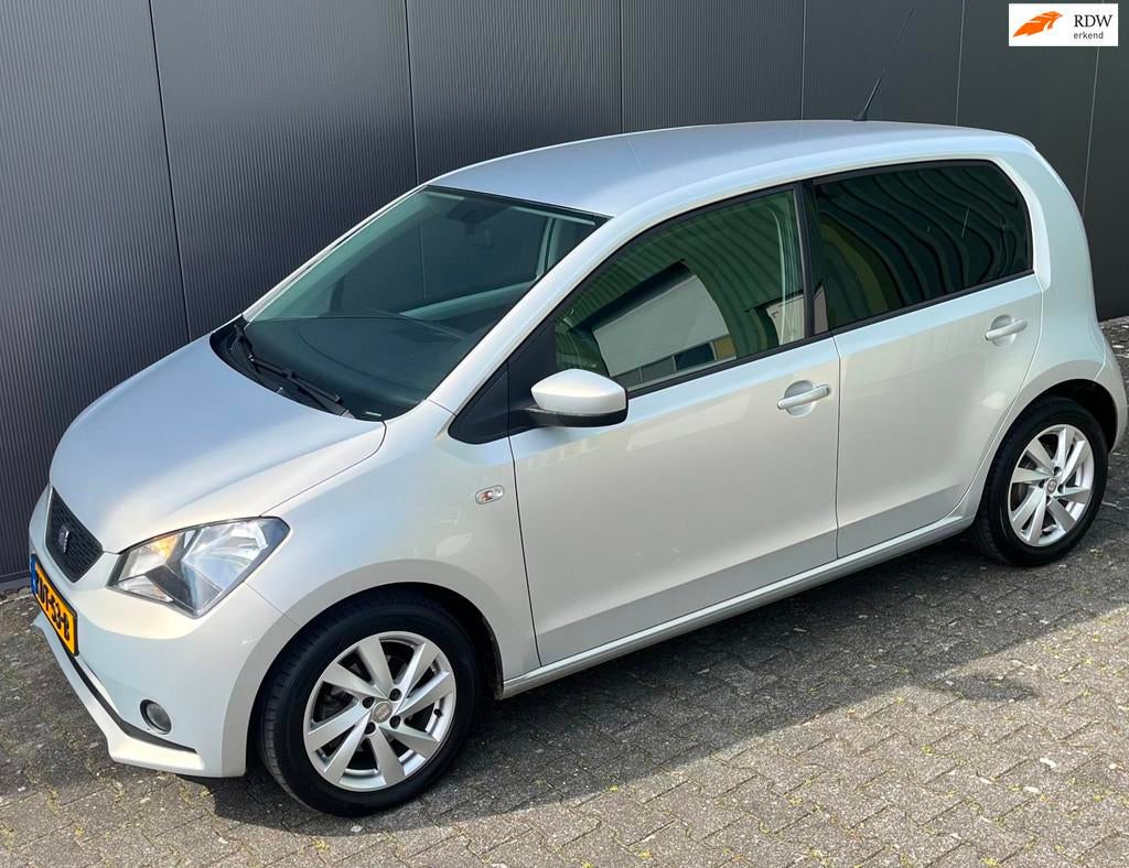 Seat MII 1.0 Style Chic cruise control airco Car Play, Auto's, Seat, Bedrijf, Te koop, Mii, ABS, Airbags, Airconditioning, Apple Carplay