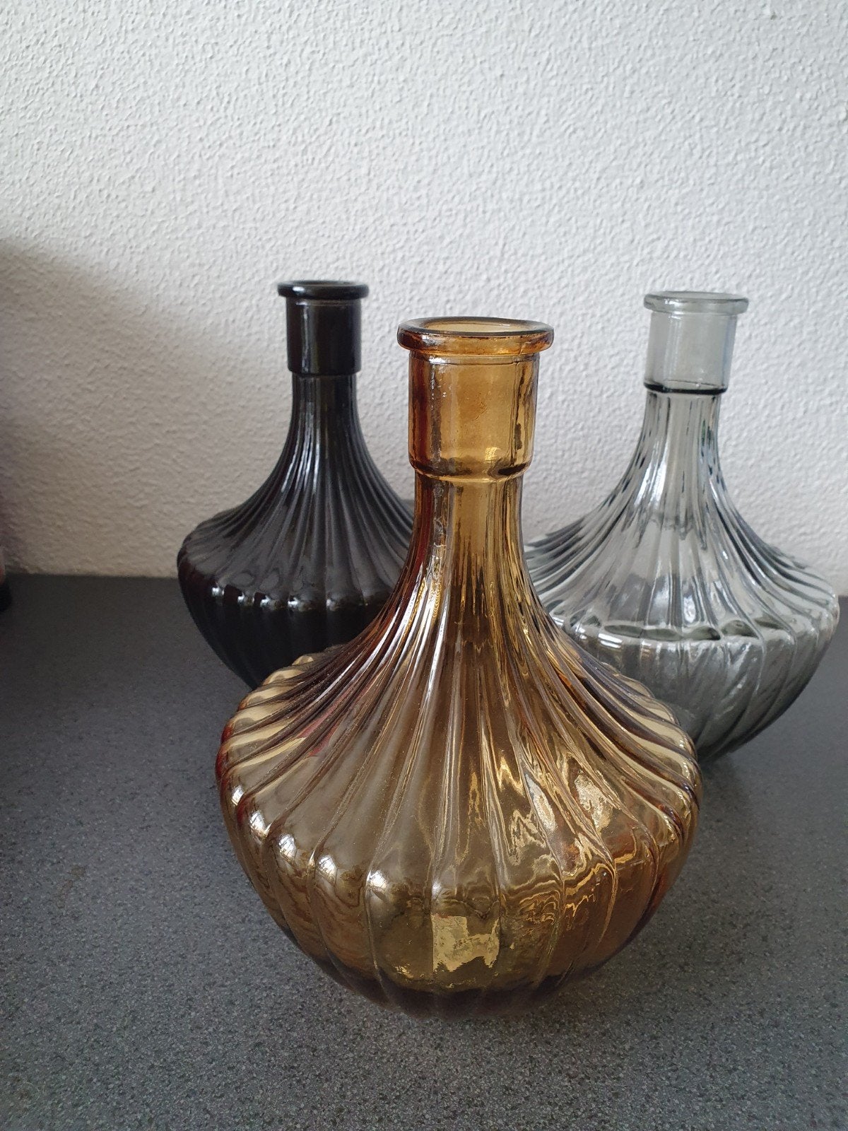 Daan Kromhout Vazen - Nieuw - Diverse Kleuren, Huis en Inrichting, Ophalen of Verzenden, Nieuw, Geel, Glas