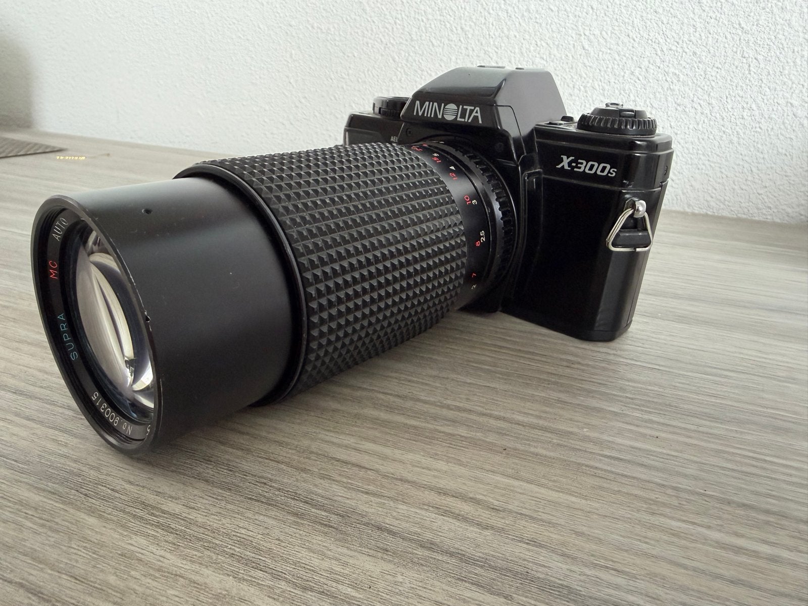 Minolta X-300s Spiegelreflexcamera met Supra Zoom lens, Audio, Tv en Foto, Fotocamera's Analoog, Ophalen, Gebruikt, Spiegelreflex