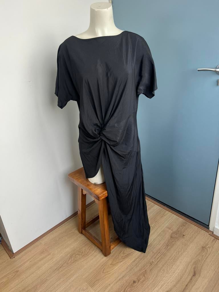 Vonda zwarte dunne asymmetrische jurk 42 xl, Zwart, Maat 42/44 (L), Nieuw, Ophalen of Verzenden