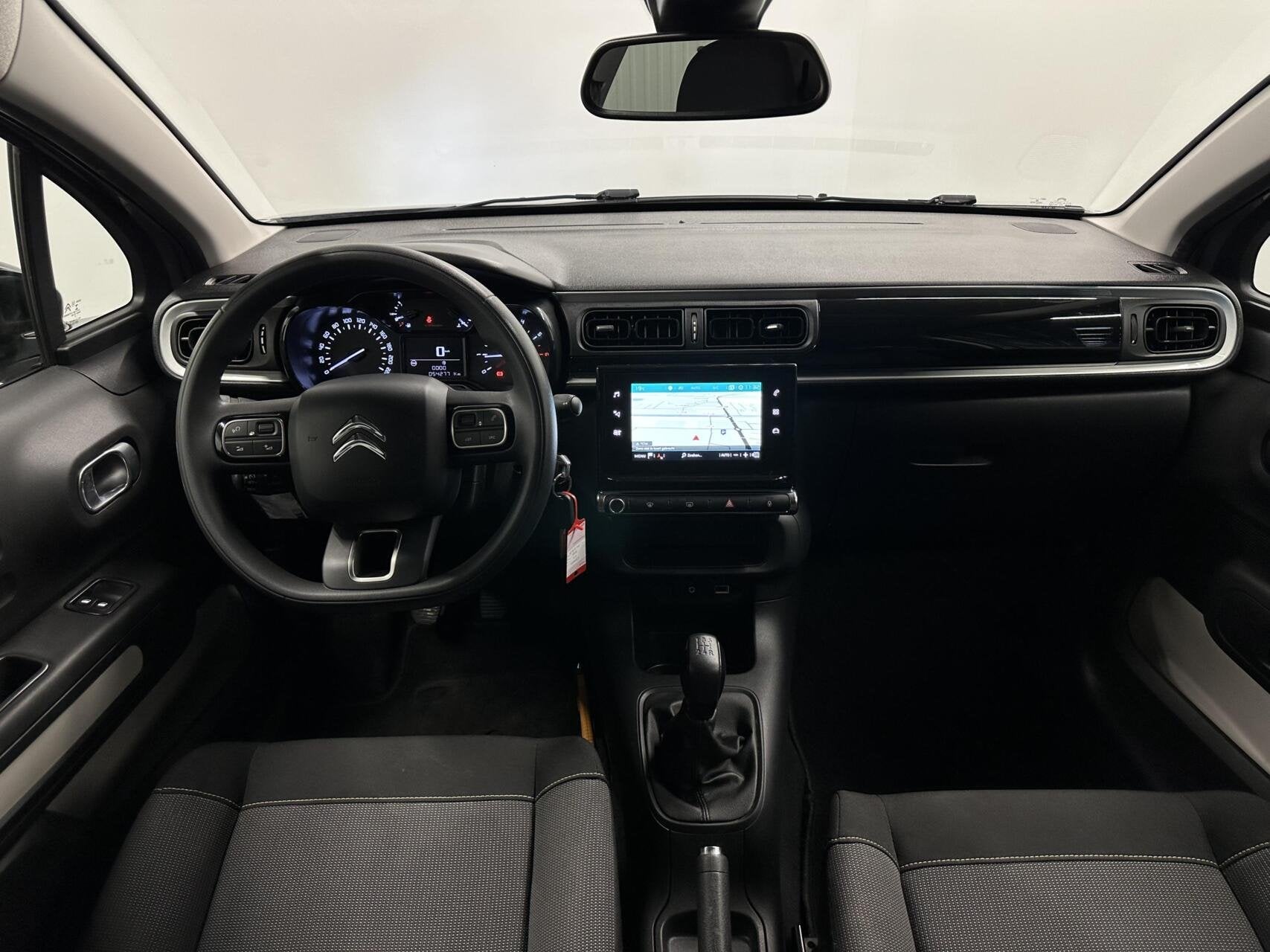Citroen C3 1.2 PureTech S&S Feel Edition DAB NAVI CARPLAY EC, Auto's, Citroën, 83 pk, Euro 6, Met garantie (alle), 450 kg