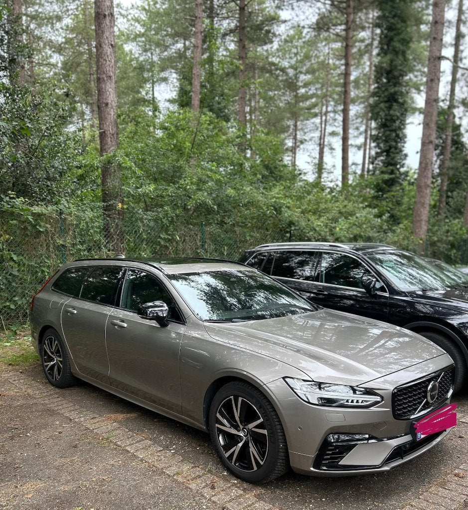 VOLVO V90 T6 Recharge + R-Design + 360 camera, Auto's, Volvo, Automaat, V90, 4 cilinders, 1969 cc