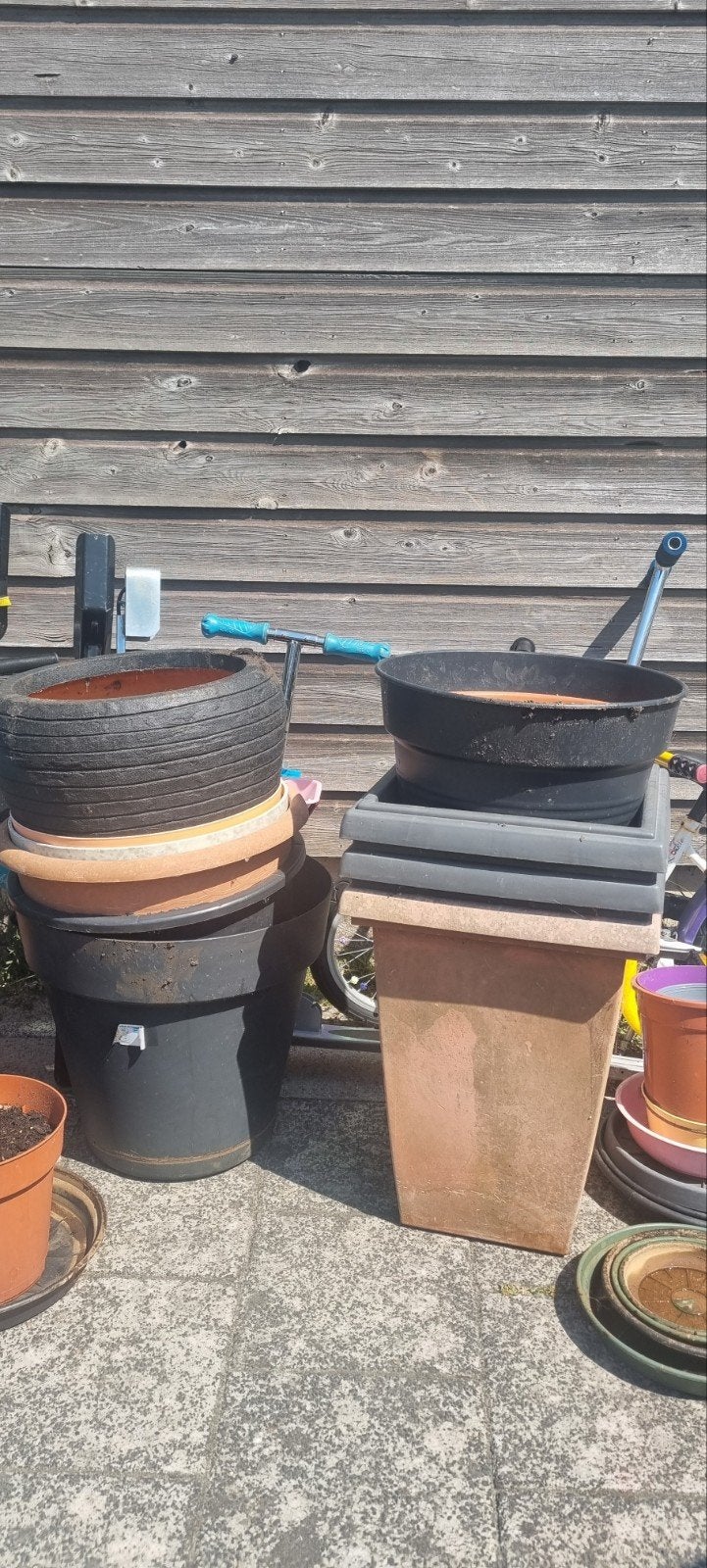 Grote buitenpotten voor tuin of balkon 5 euro stuk, Ophalen, Kunststof, Gebruikt, 40 cm of meer