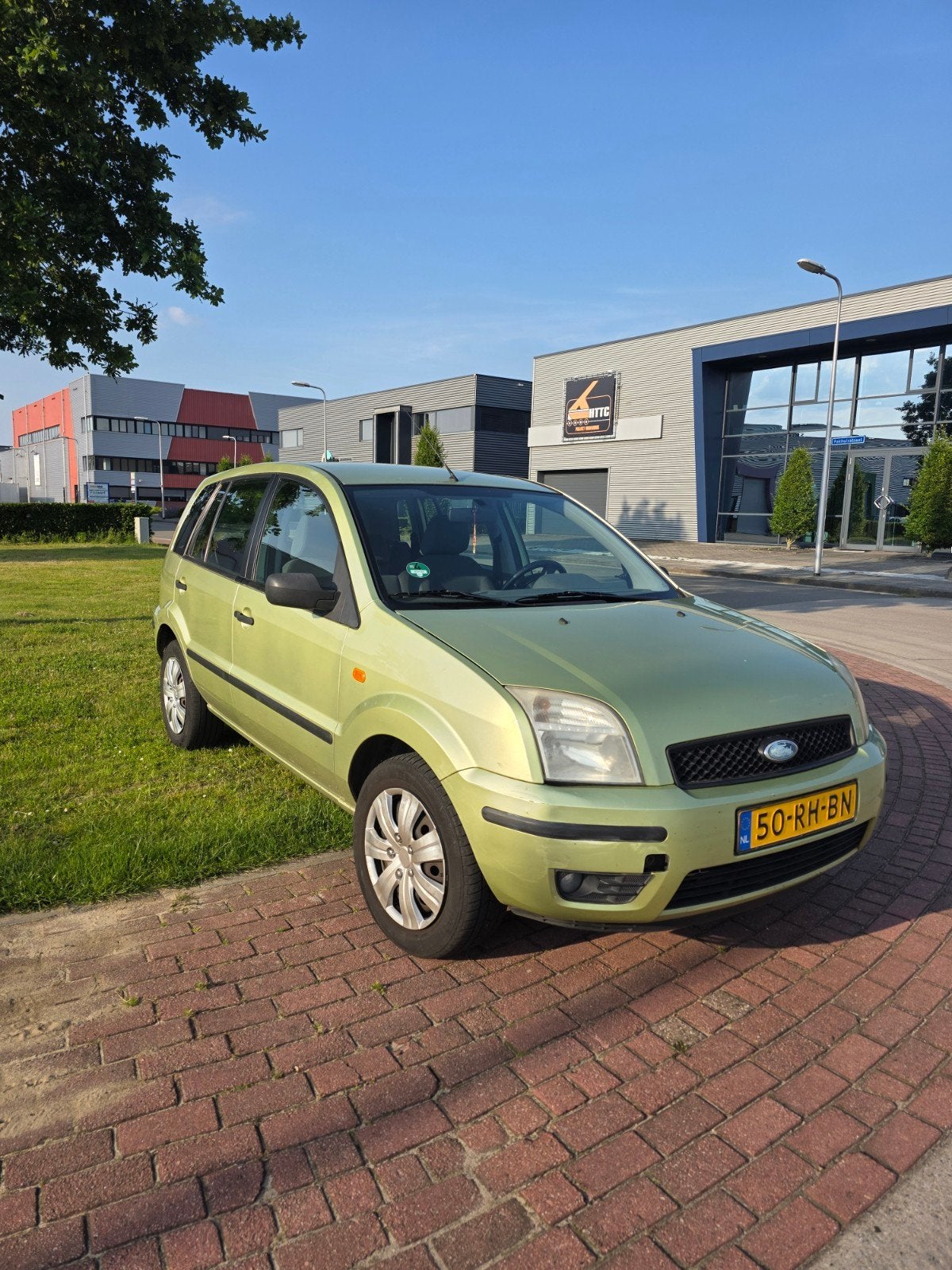 Ford Fusion 1.4 16V 2005 Groen, Auto's, Ford, Voorwielaandrijving, 40 €/maand, Zwart, Origineel Nederlands