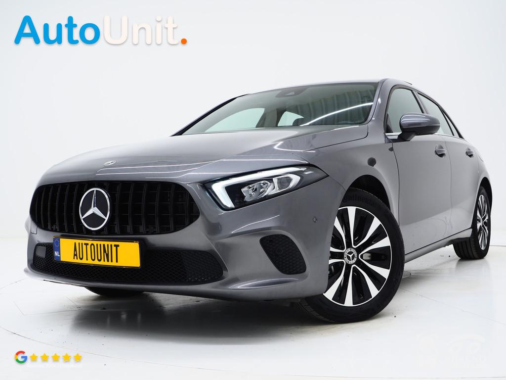 Mercedes-Benz A-Klasse 250 e Panamericana | Panoramadak | Wi, Gebruikt, Bedrijf, 78 km, Hybride Elektrisch/Benzine