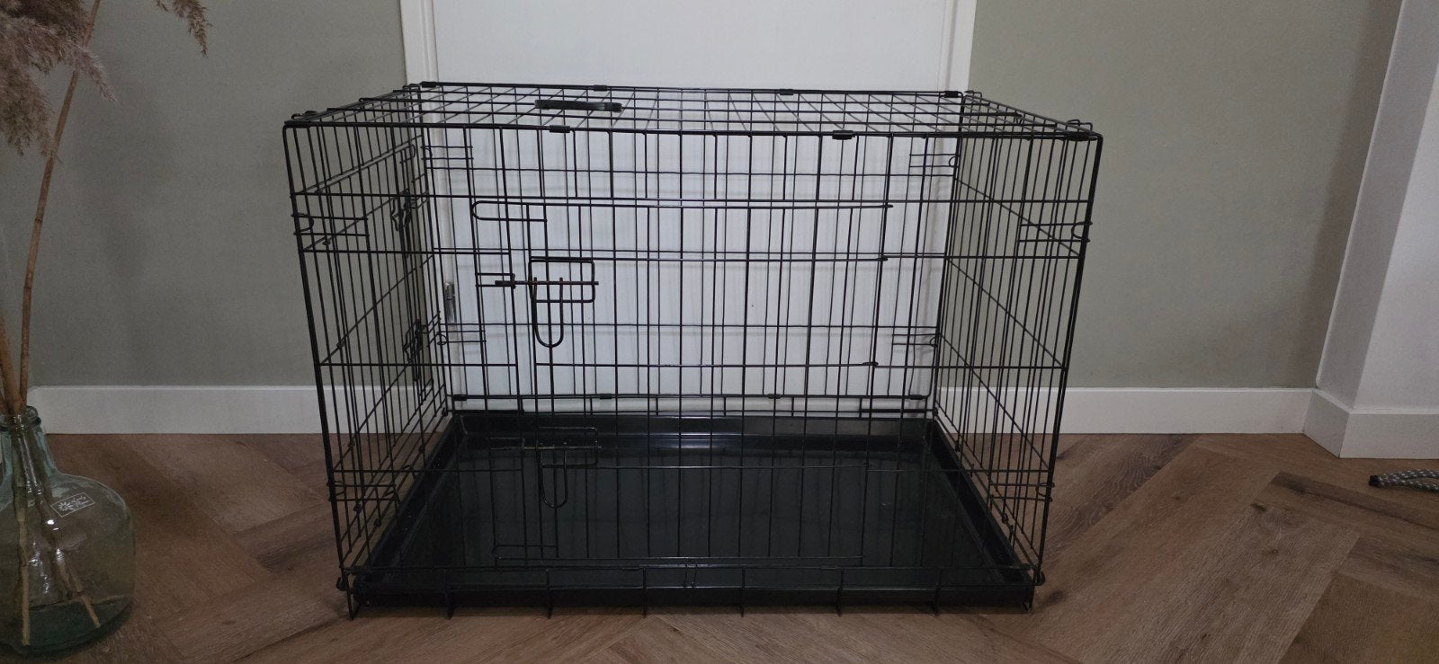 Bench voor middelgrote hond, Ophalen, Zo goed als nieuw