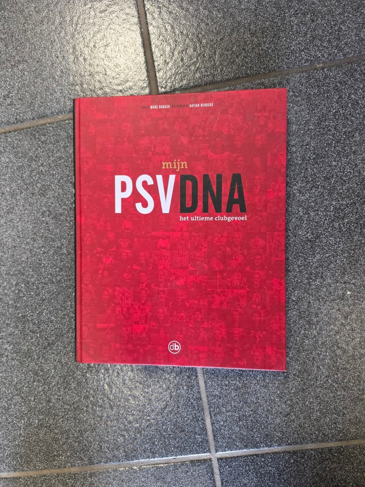 Mijn PSVDNA: Het Ultieme Clubgevoel Boek 2009, Ophalen of Verzenden, Zo goed als nieuw, Marc Dubach, Arjan Eikelenboom, Overige sporten