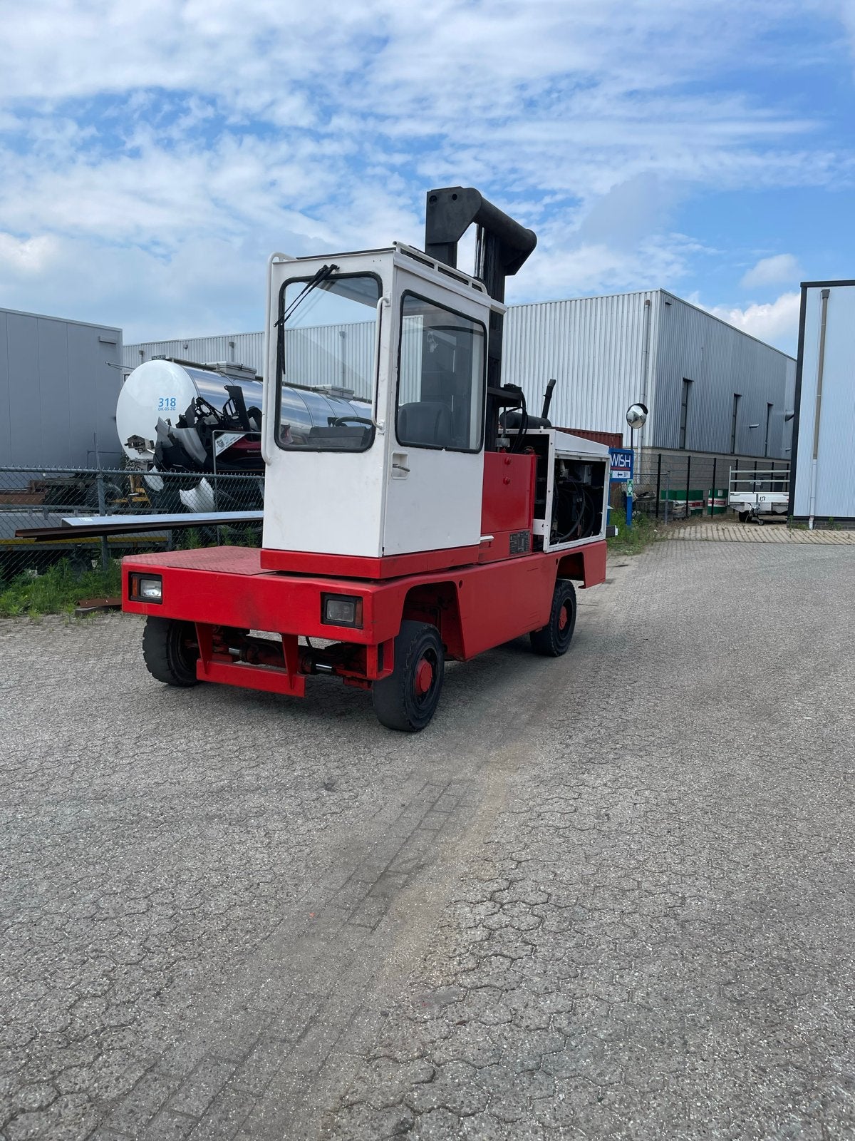 Fantuzzi Zijlader - Perfect Werkend, Nieuwe Startmotor & Acc, Meer dan 4000 kg, Ophalen, Diesel, Zijlader