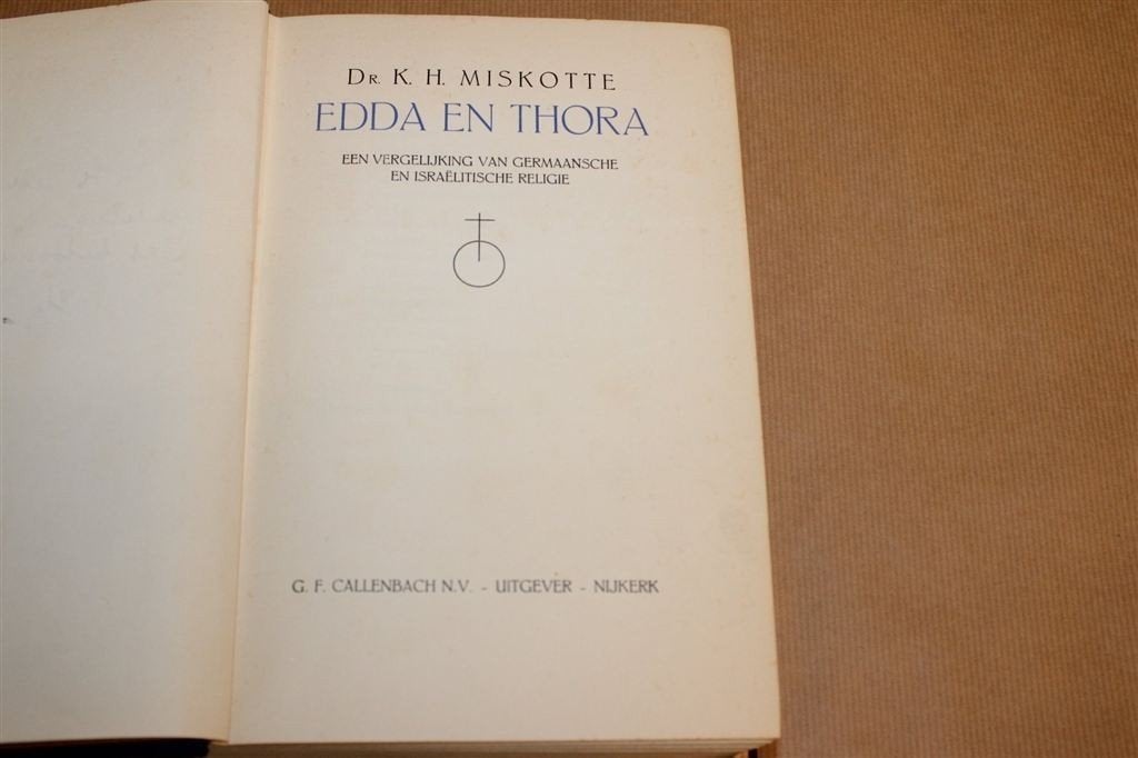 Edda en Thora — Germaanse en Israëlitische Religie [1939], Ophalen of Verzenden, Gelezen