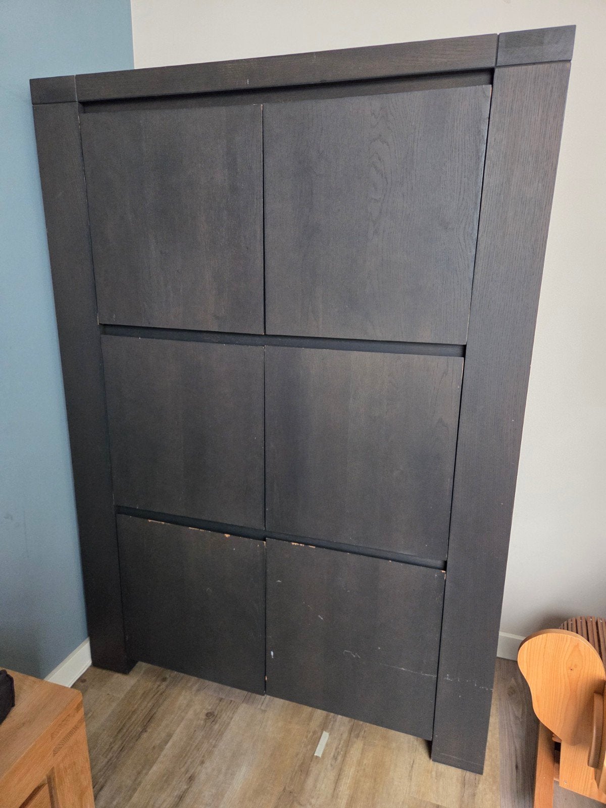 Massief houten zwarte kast, Huis en Inrichting, Kasten | Schoenenkasten, Ophalen, Gebruikt