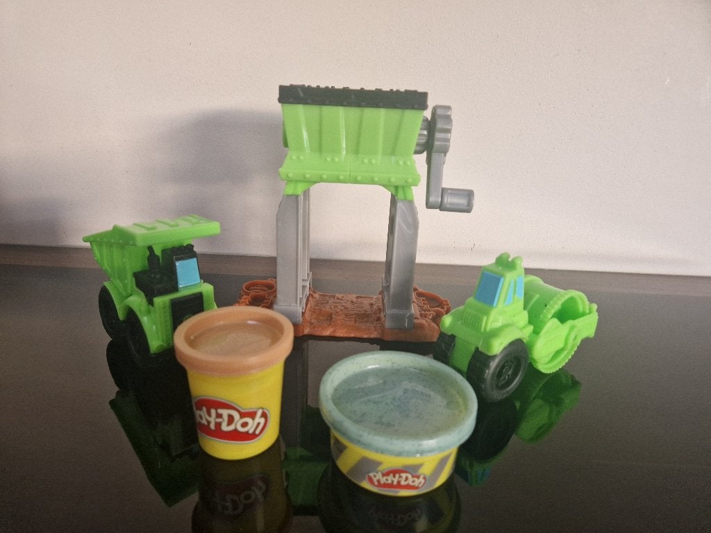 Play-Doh Play doh speelset Wheels Betonfabriek, Kinderen en Baby's, Speelgoed | Educatief en Creatief, Ophalen of Verzenden, Zo goed als nieuw