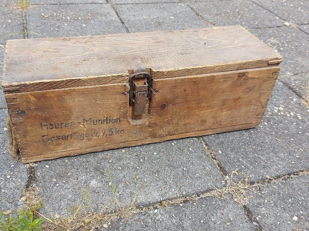 Duits munitiekistje tbv 10 cm kardoes Kart.le.F.H.14/19t WO2, Ophalen of Verzenden, Landmacht, Duitsland, Kist of Geocache