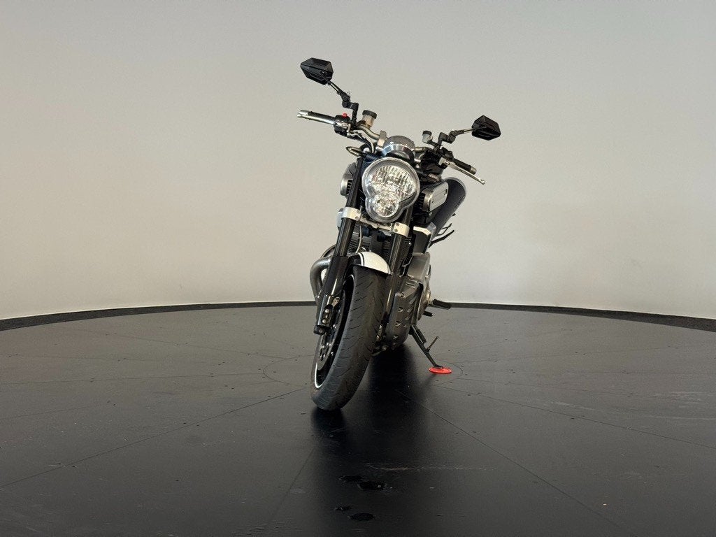Yamaha MT-01 origineel nederlands - originele staat, Yamaha Motor Co., Ltd., 1670 cc, Bedrijf, Info@yamaha-motor.co.jp