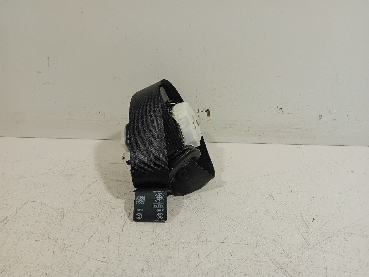 Veiligheidsgordel rechts voor Ford EcoSport, Onderdelen@venauto.nl, Van der Ven Autorecycling B.V., Gebruikt, Ettenseweg 76, 4706 PB Roosendaal, The Netherlands