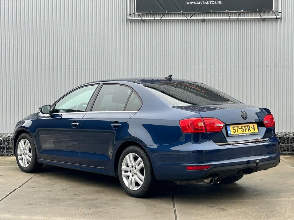 Volkswagen Jetta 1.4 TSI Highline Automaat, Clima, Navi, Tre, Auto's, Euro 5, 4 cilinders, Blauw, Bedrijf