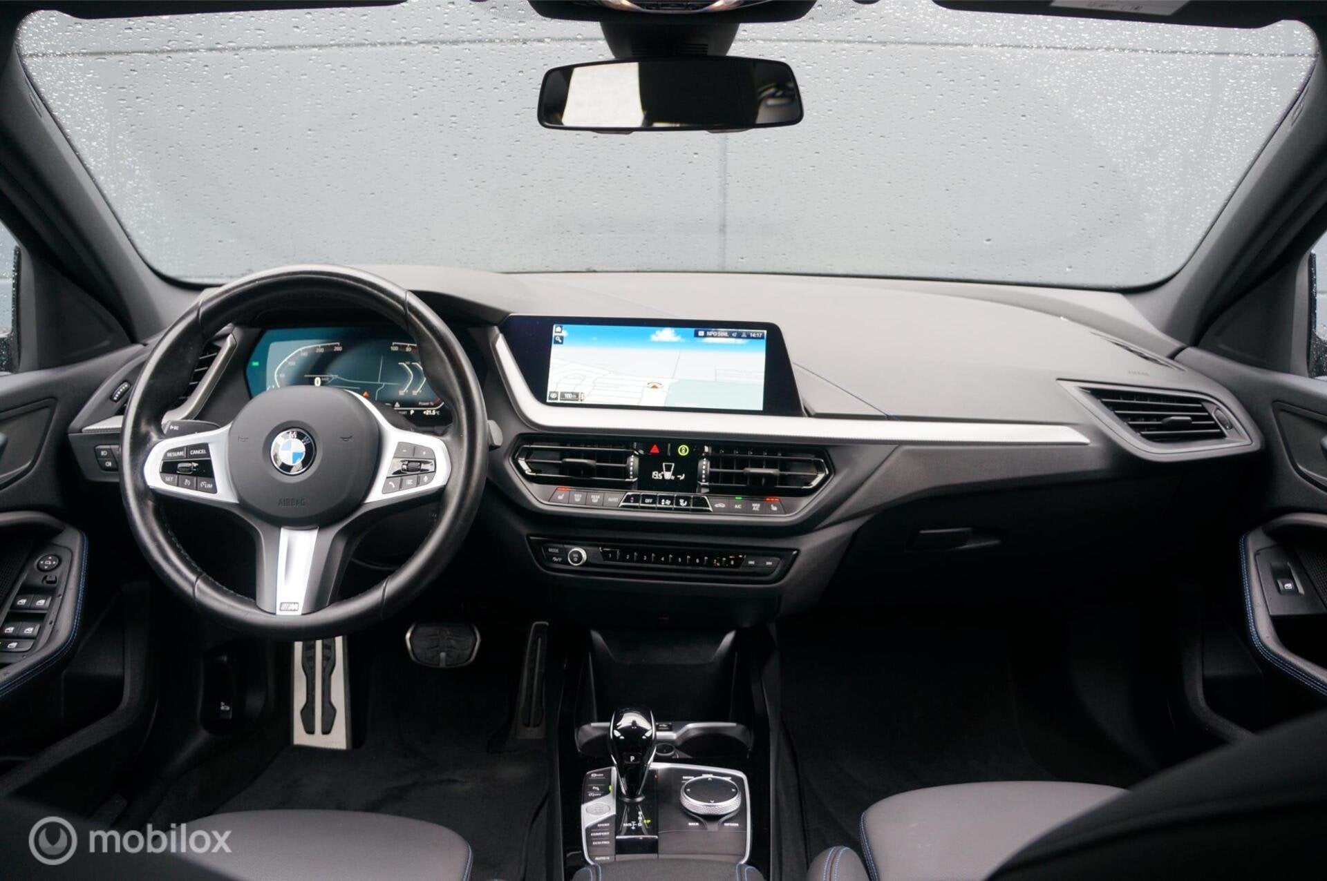 BMW 1-serie 118i EDE M Sport Edition Navi Led PDC Stoelverw!, Auto's, Gebruikt, Leder en Stof, Zwart, Bedrijf
