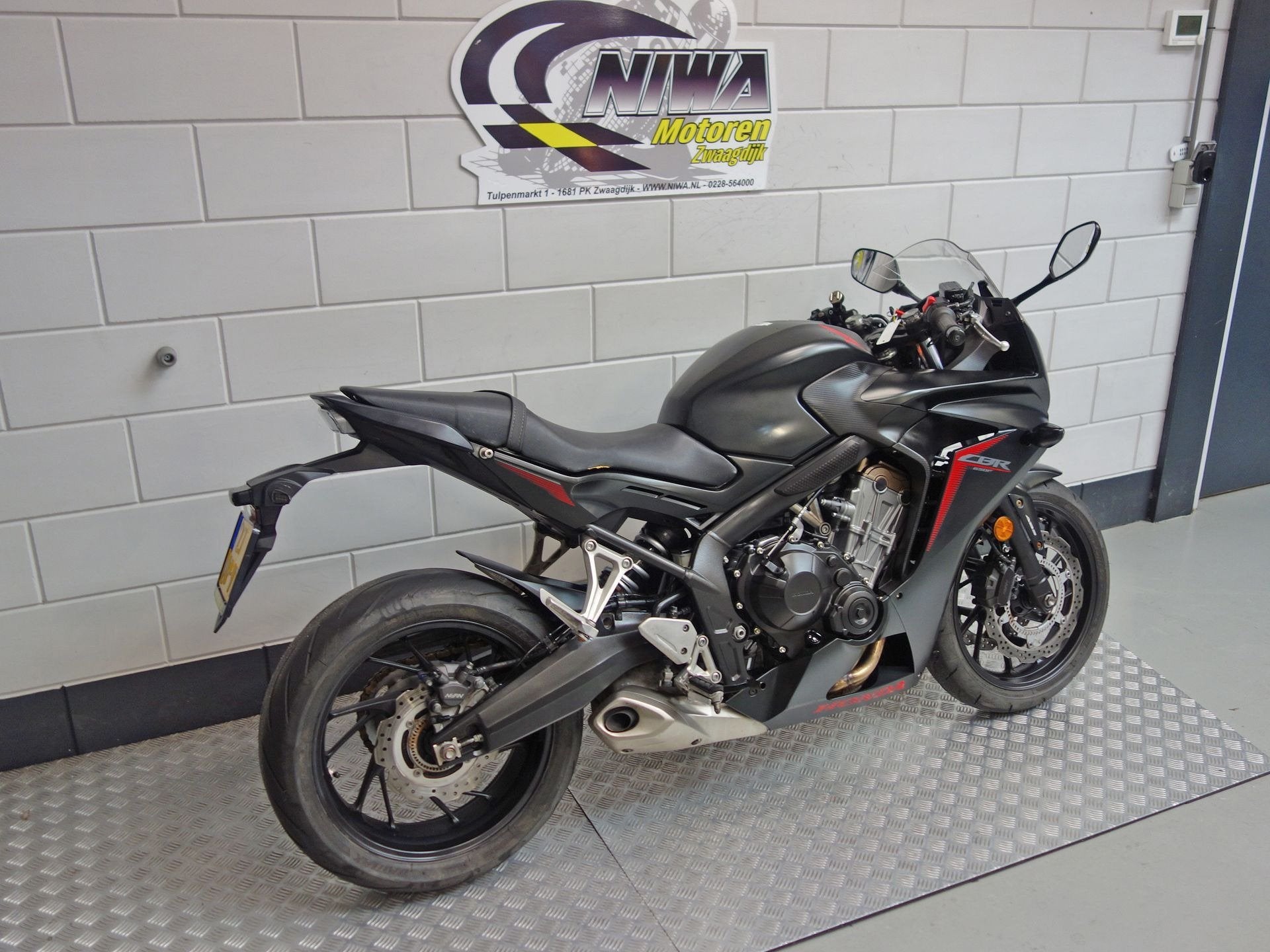 Honda CBR 650F ABS, Motoren, 649 cc, Meer dan 35 kW, ABS, Handgeschakeld