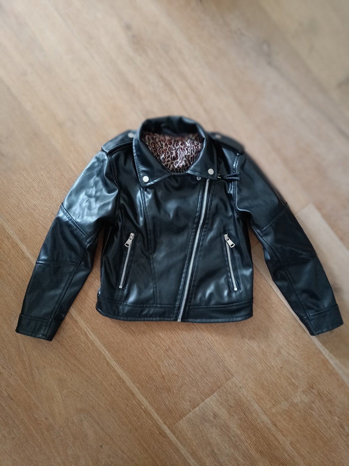 Stoere meisjes jas, Ophalen of Verzenden, Zo goed als nieuw, Meisje, Jas