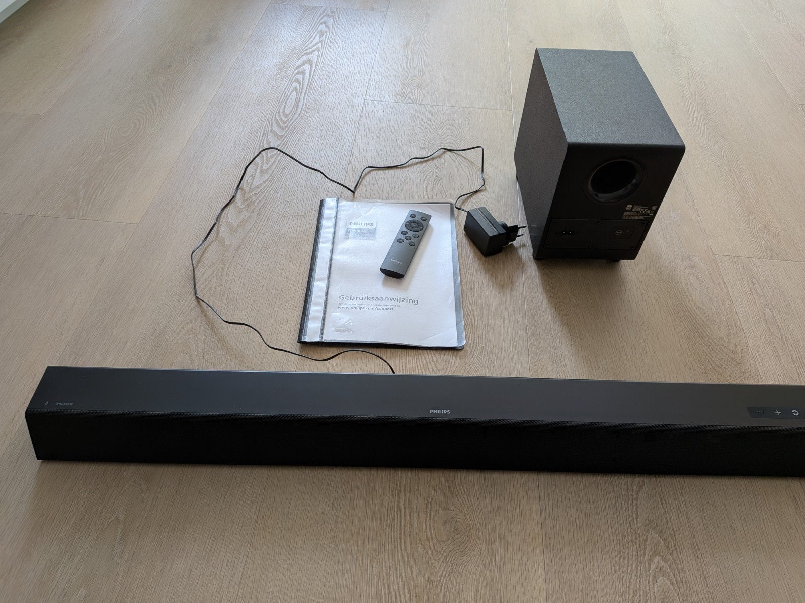 Philips soundbar met subwoofer, Ophalen, Zo goed als nieuw