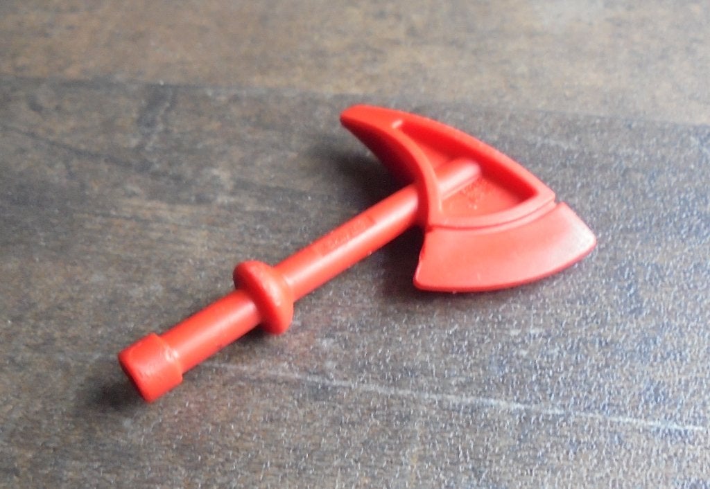 Lego Duplo Utensil Axe or Tomahawk (zie foto's), Ophalen of Verzenden, Gebruikt, Losse stenen, Duplo