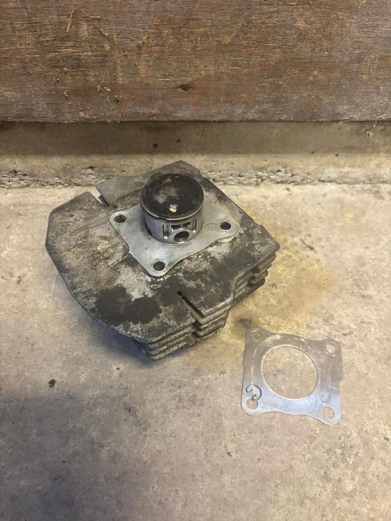 70cc cilinderset honda mt5 + cilinderkop, Ophalen of Verzenden, Gebruikt, 70 cc, MT