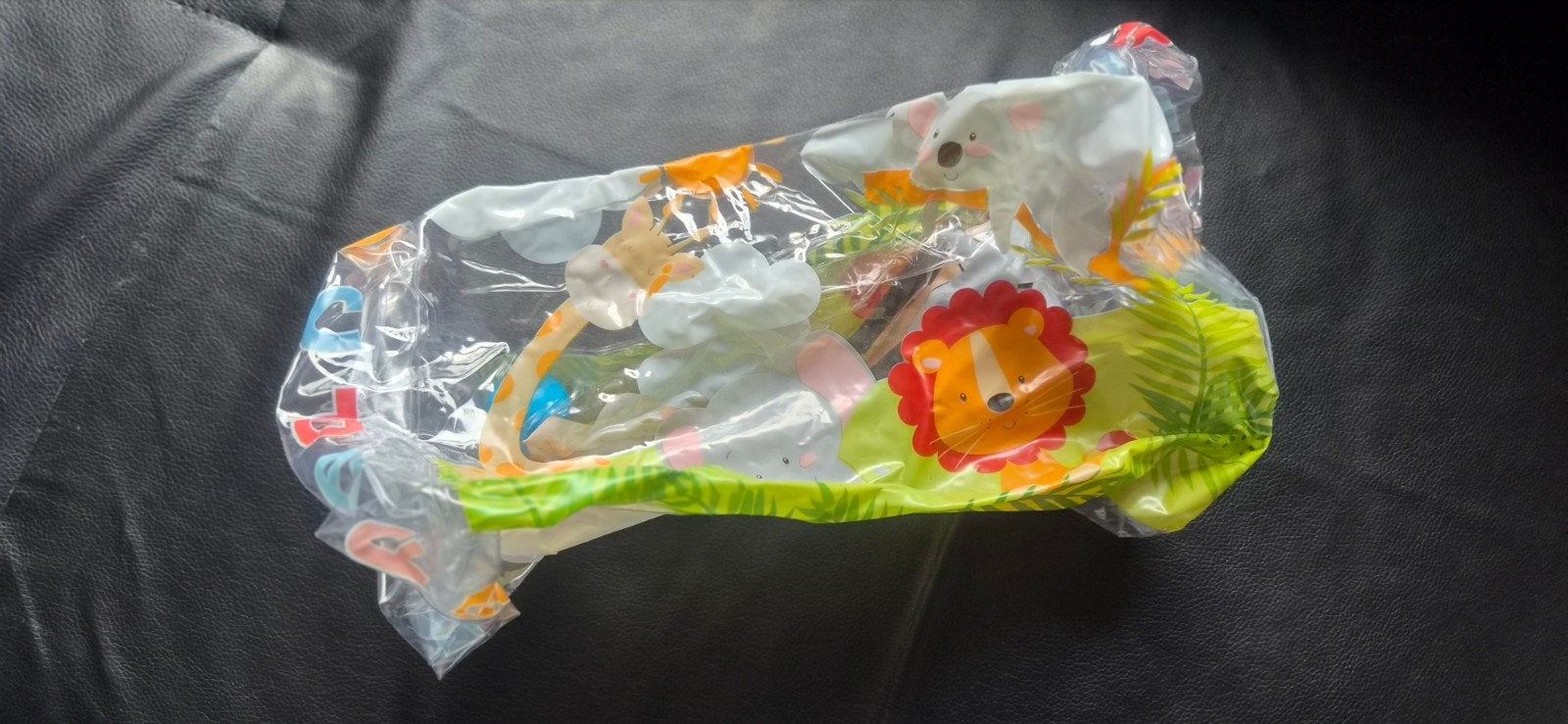 Baby speelgoed set: rammelaar, bijtspeeltje en waterspeelmat, Ophalen, Gebruikt, Overige typen