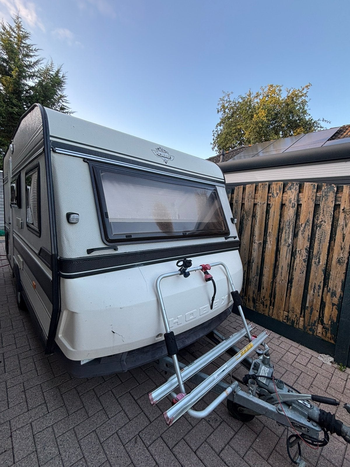 NETTE HOBBY 450 Met voortent! Super netjes onderhouden, Hobby, Bedrijf, Treinzit, 4 tot 5 meter