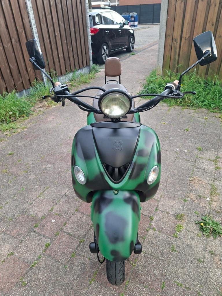 Retro AGM, Fietsen en Brommers, Scooters | Overige merken, Ophalen, Benzine