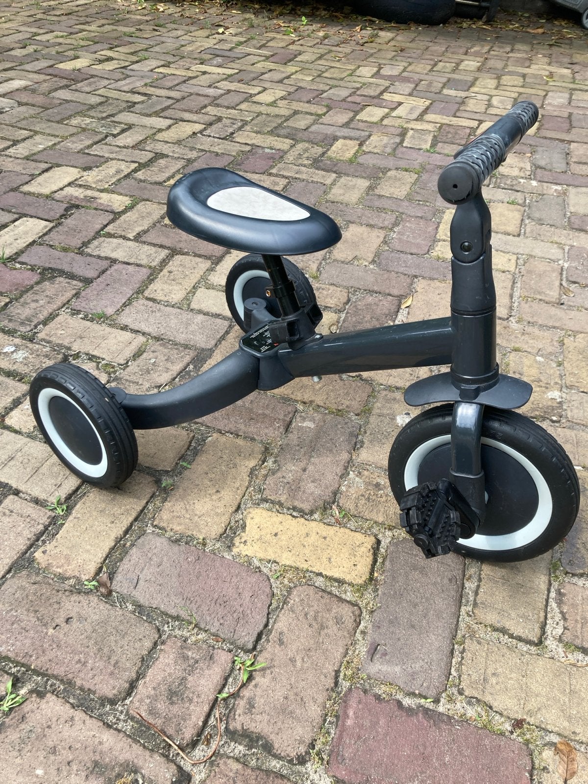 Kinderloopfiets/driewieler 2-in-1, Fietsen en Brommers, Fietsen | Kinderfietsjes, Ophalen, Gebruikt, Terugtraprem, Minder dan 16 inch