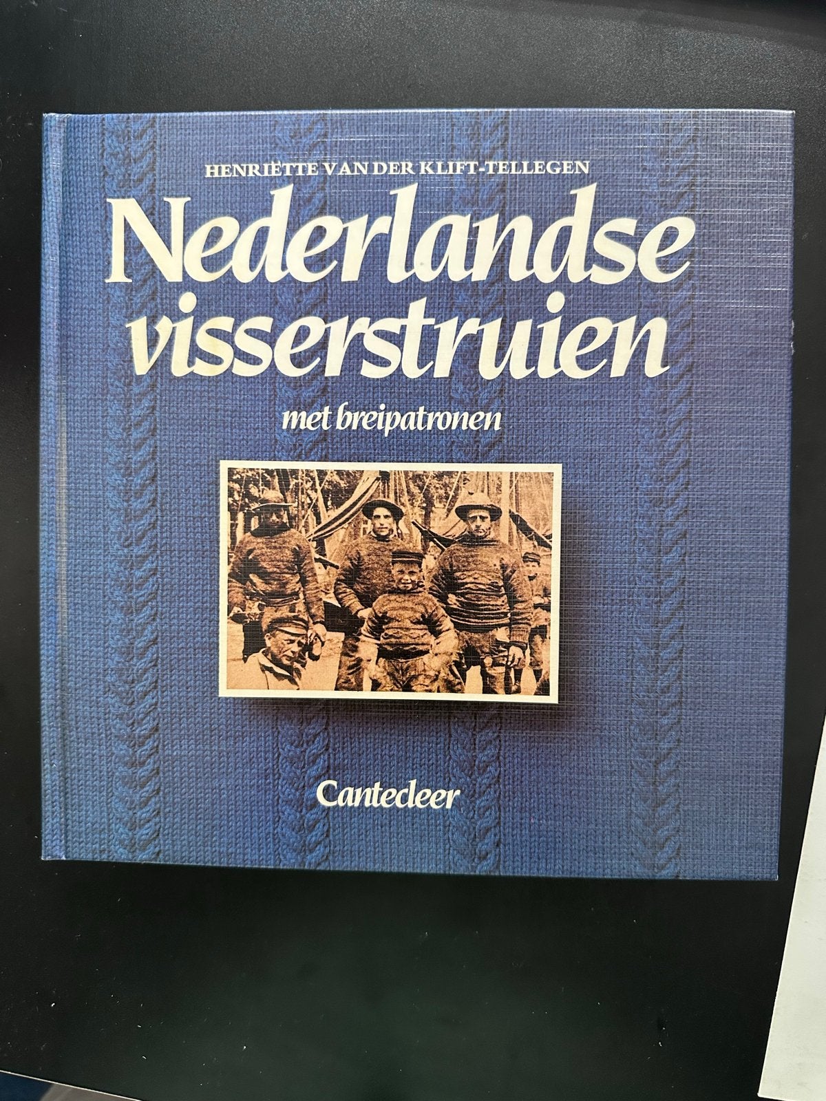Nederlandse visserstruien met breipatronen, Ophalen of Verzenden, Zo goed als nieuw, Breien en Haken