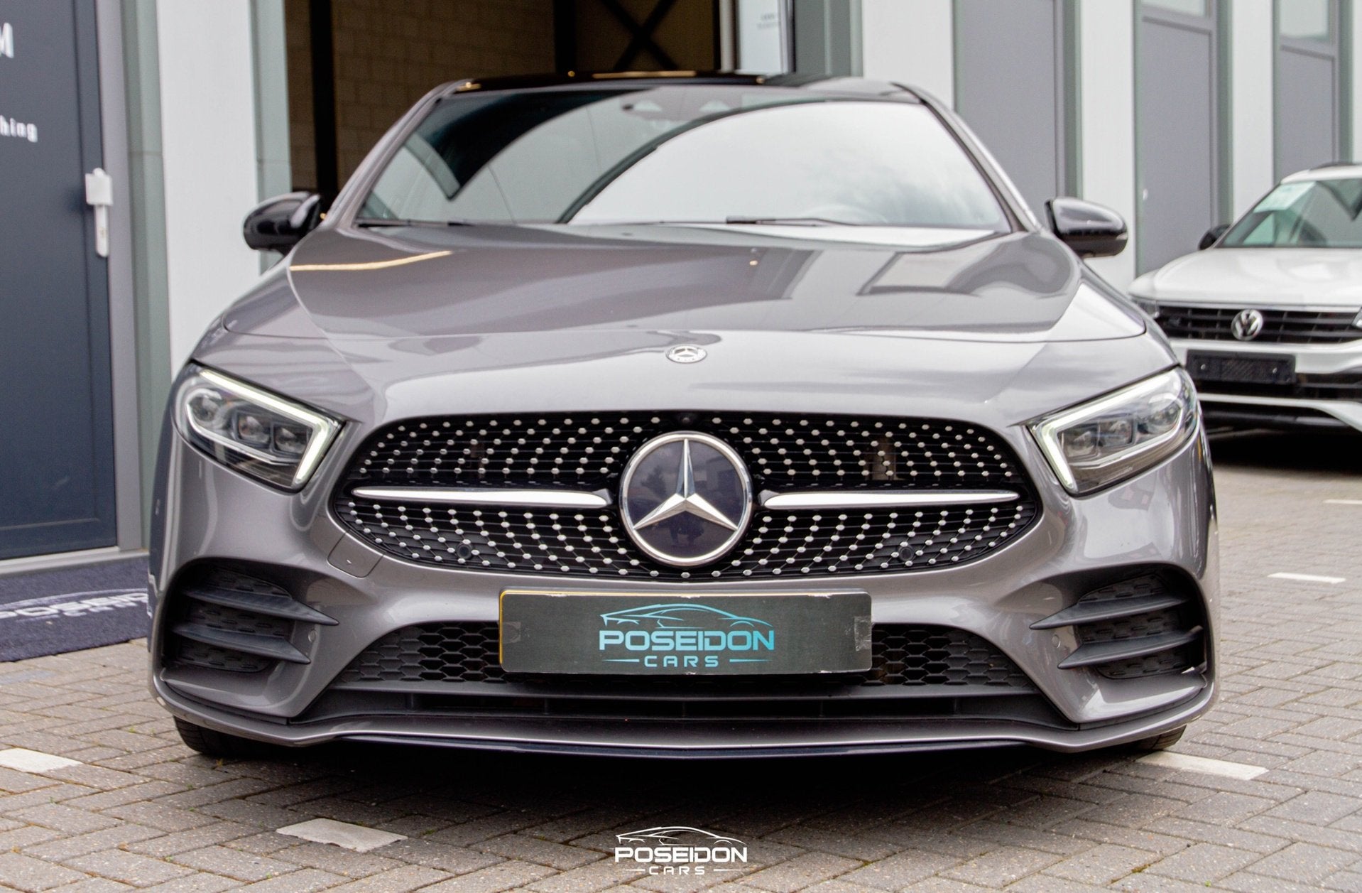 Mercedes-Benz A-klasse A220 AMG | PANO | MEMORY | KEYLESS |, Auto's, Mercedes-Benz, Automatische klimaatregeling, Gebruikt, Origineel Nederlands