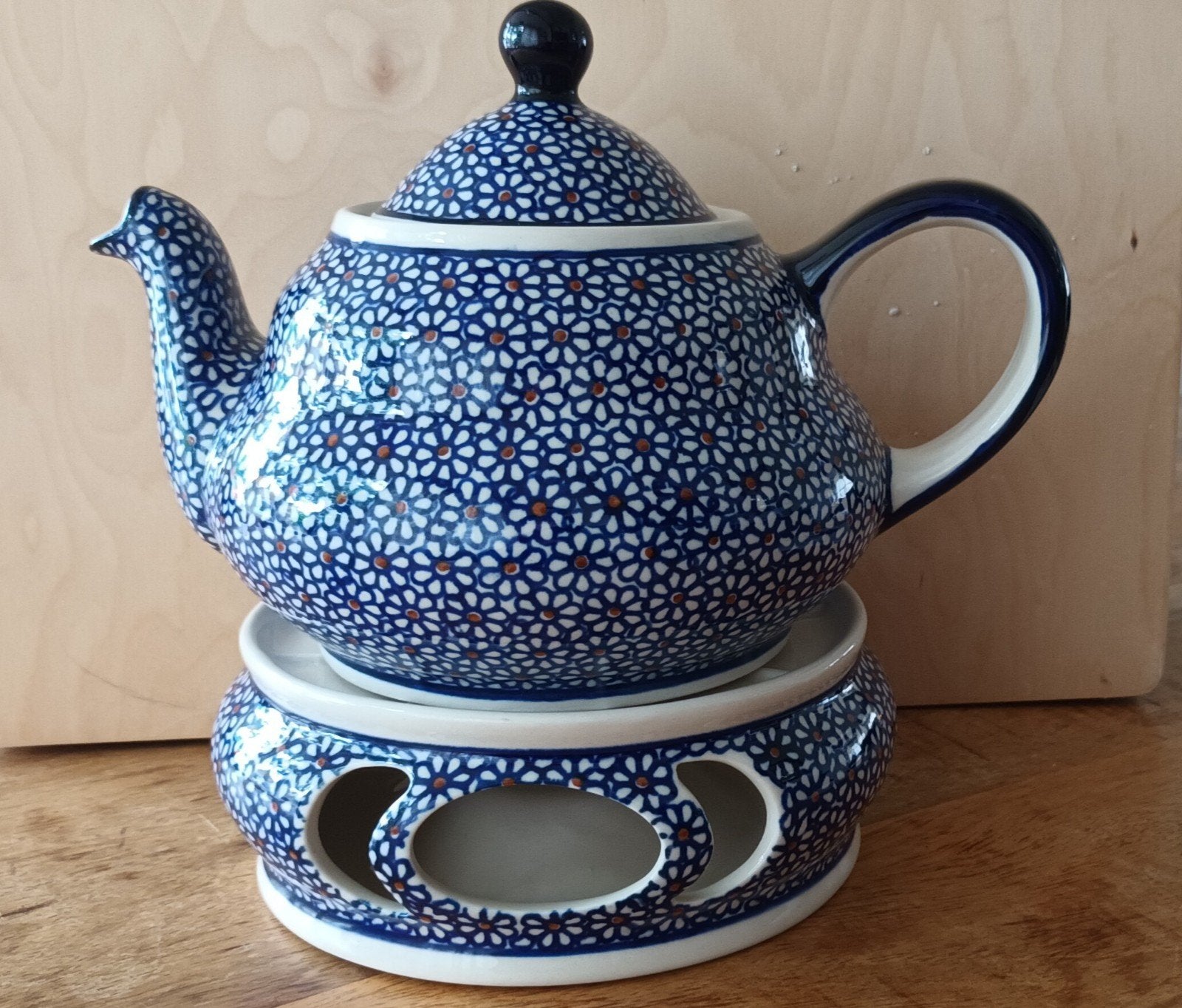theepot met theelicht van Bunzlau uit Polen, Keramiek, Overige typen, Nieuw, Ophalen of Verzenden