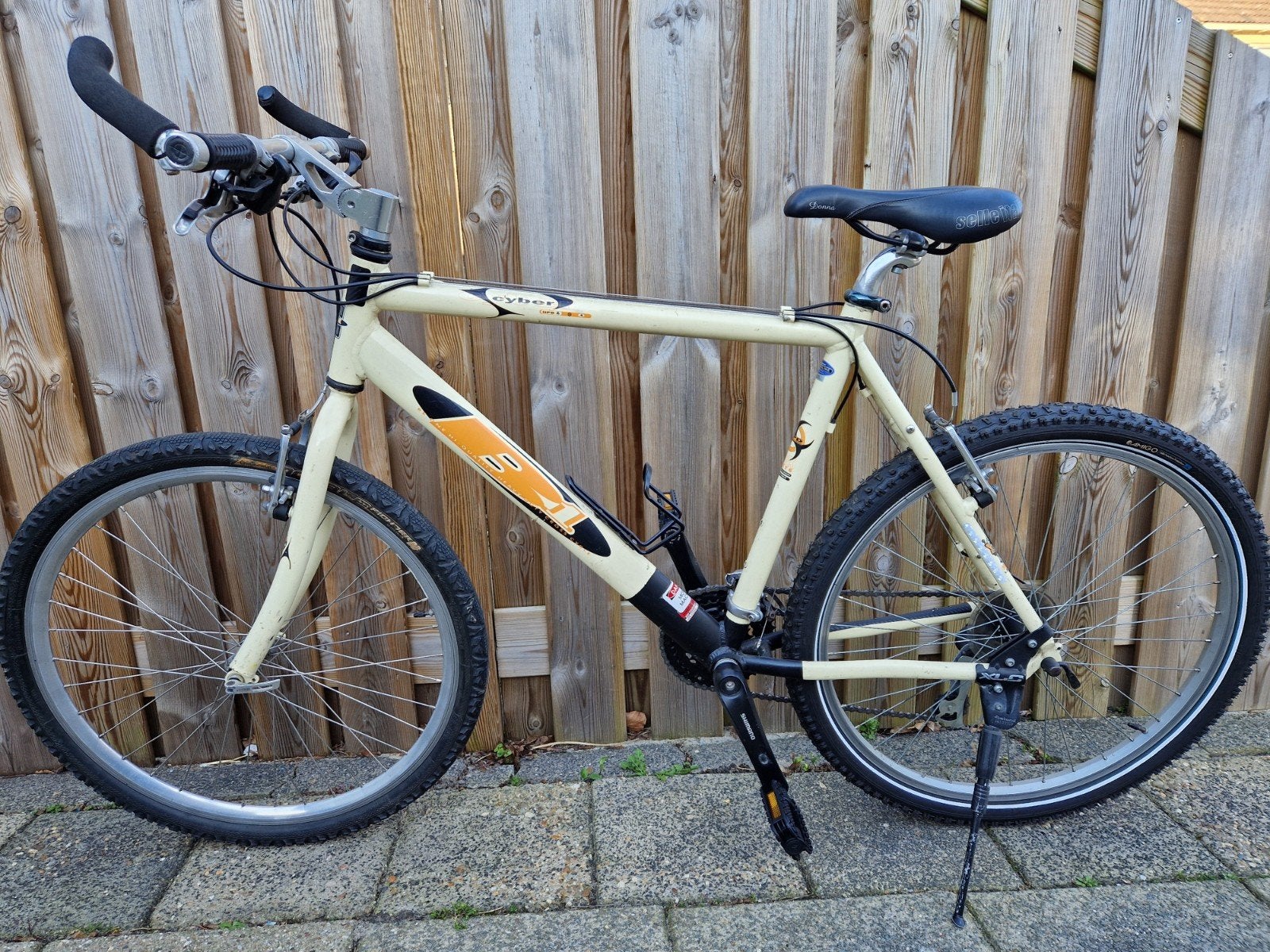 Mooie jongensfiets 26inch wielen, Minder dan 45 cm, Ophalen, Zo goed als nieuw, Overige merken