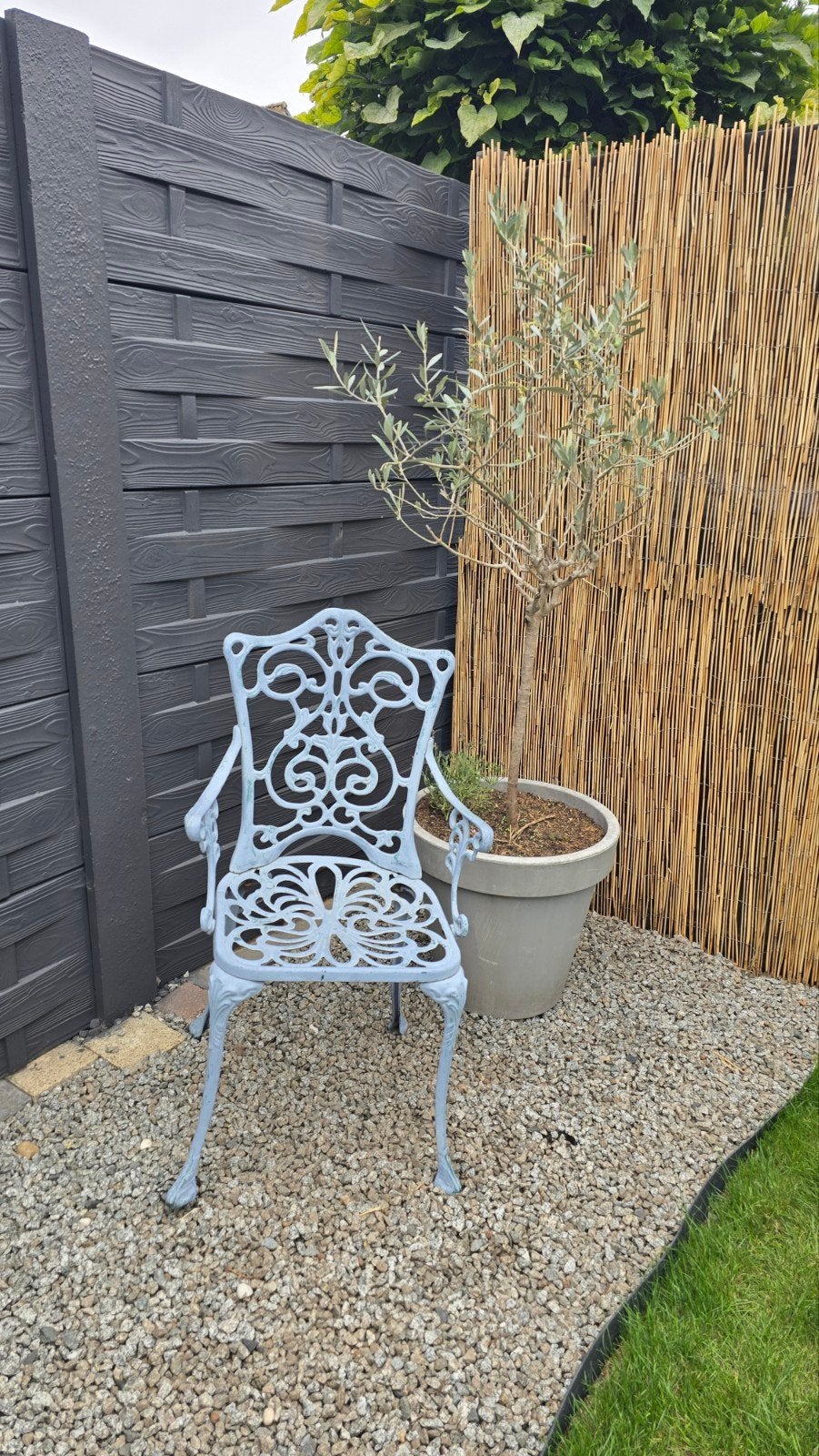 Decoratief gietijzeren stoeltje voor tuin of terras, Tuin en Terras, Tuinstoelen, Ophalen, Gebruikt, Metaal