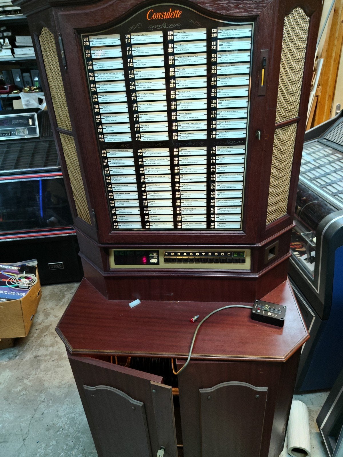 nsm consulette es2 160 sellect, Verzamelen, Automaten | Jukeboxen, Ophalen of Verzenden, 1970 tot heden, Overige merken, Met singles