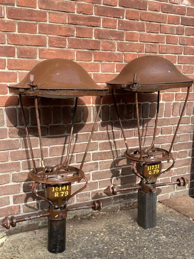 Oude straatverlichting, Ophalen