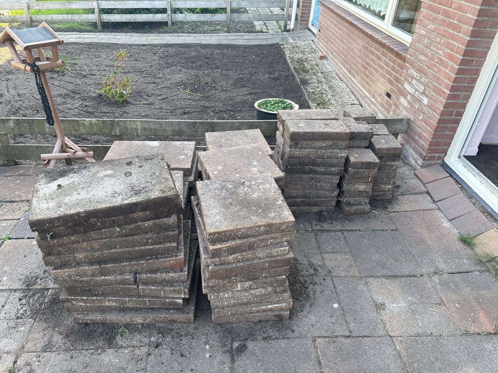 Gebruikte terrastegels - Ideaal voor tuin of pad, Tuin en Terras, Ophalen, Gebruikt, 10 m² of meer, Beton