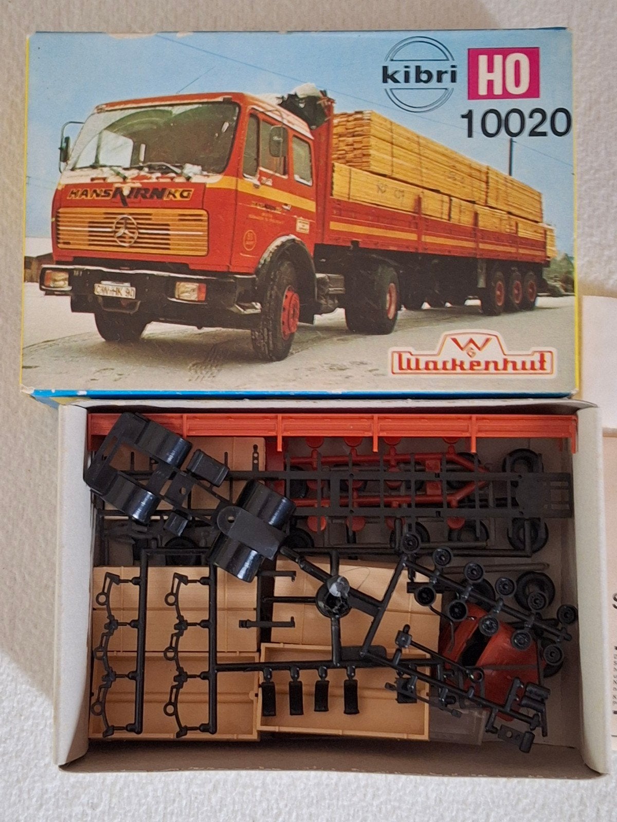 Mercedes Benz sk hout lading 1:87, Hobby en Vrije tijd, Ophalen of Verzenden, Bus of Vrachtwagen, Overige merken