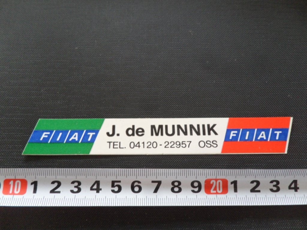 sticker oss FIAT j de munnik, Ophalen, Zo goed als nieuw