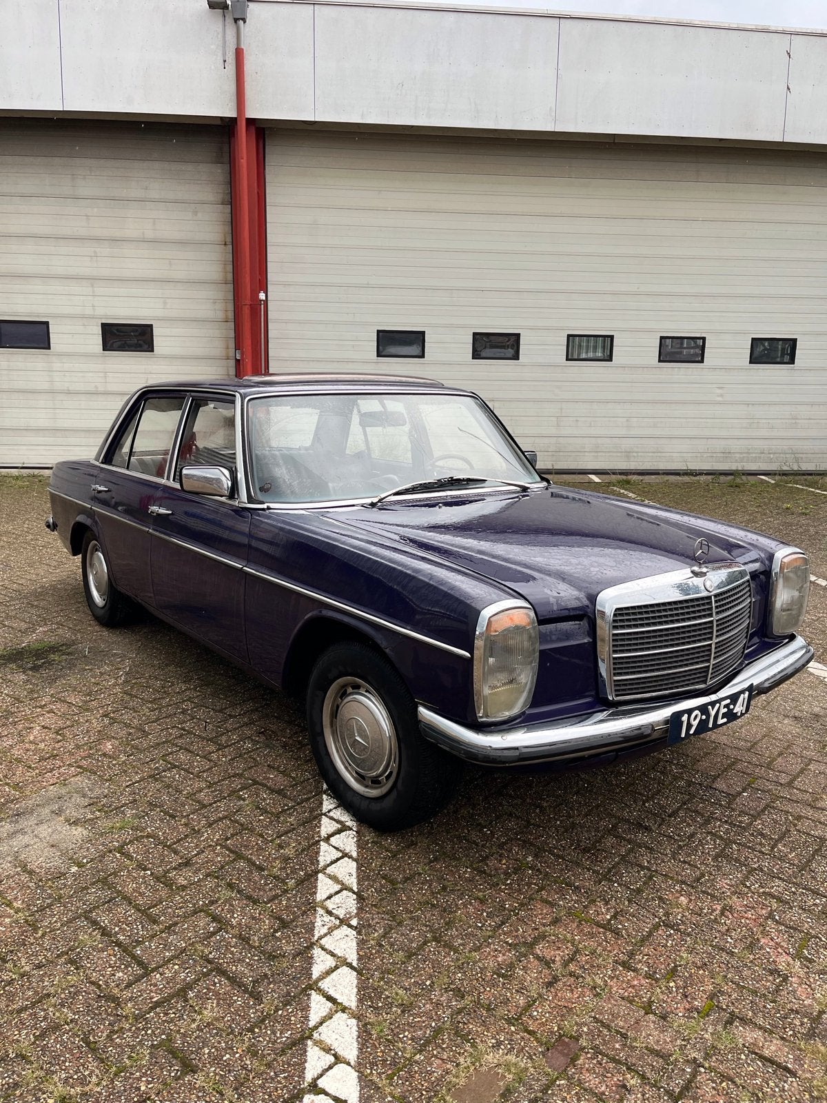 Mercedes-Benz Mercedes 1973 Blauw automaat, Blauw, Particulier, Geïmporteerd, 1368 kg